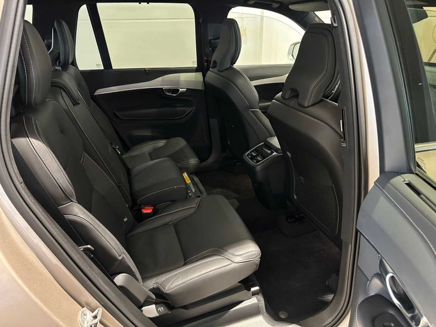 Volvo XC90 – Bild 9