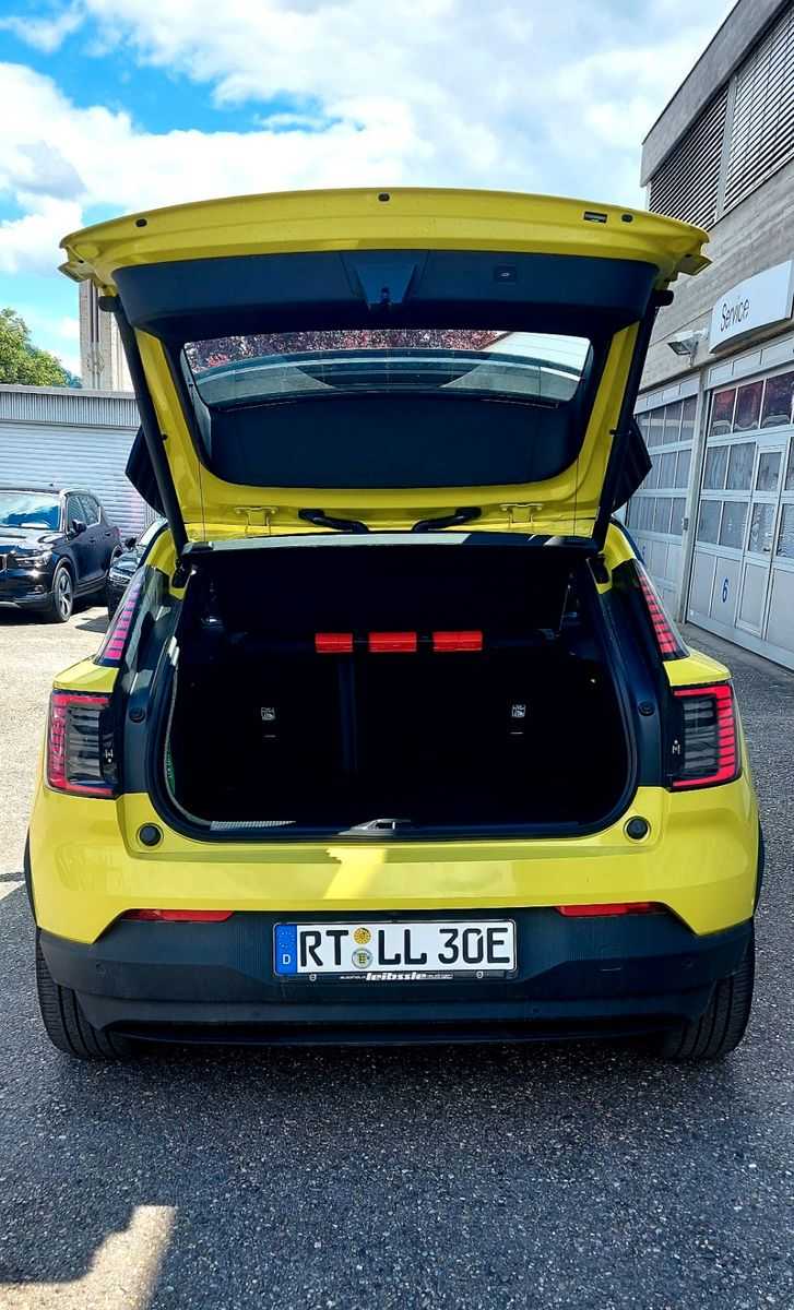 Volvo EX30 – Bild 12
