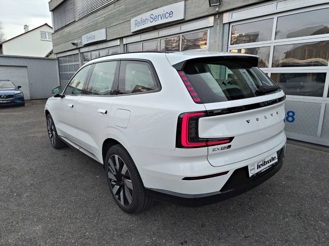 Volvo EX90 – Bild 3