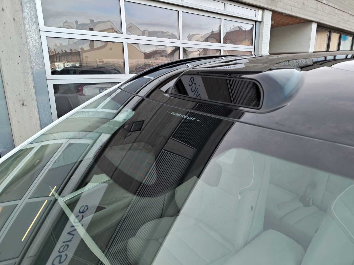 Volvo EX90 – Bild 4