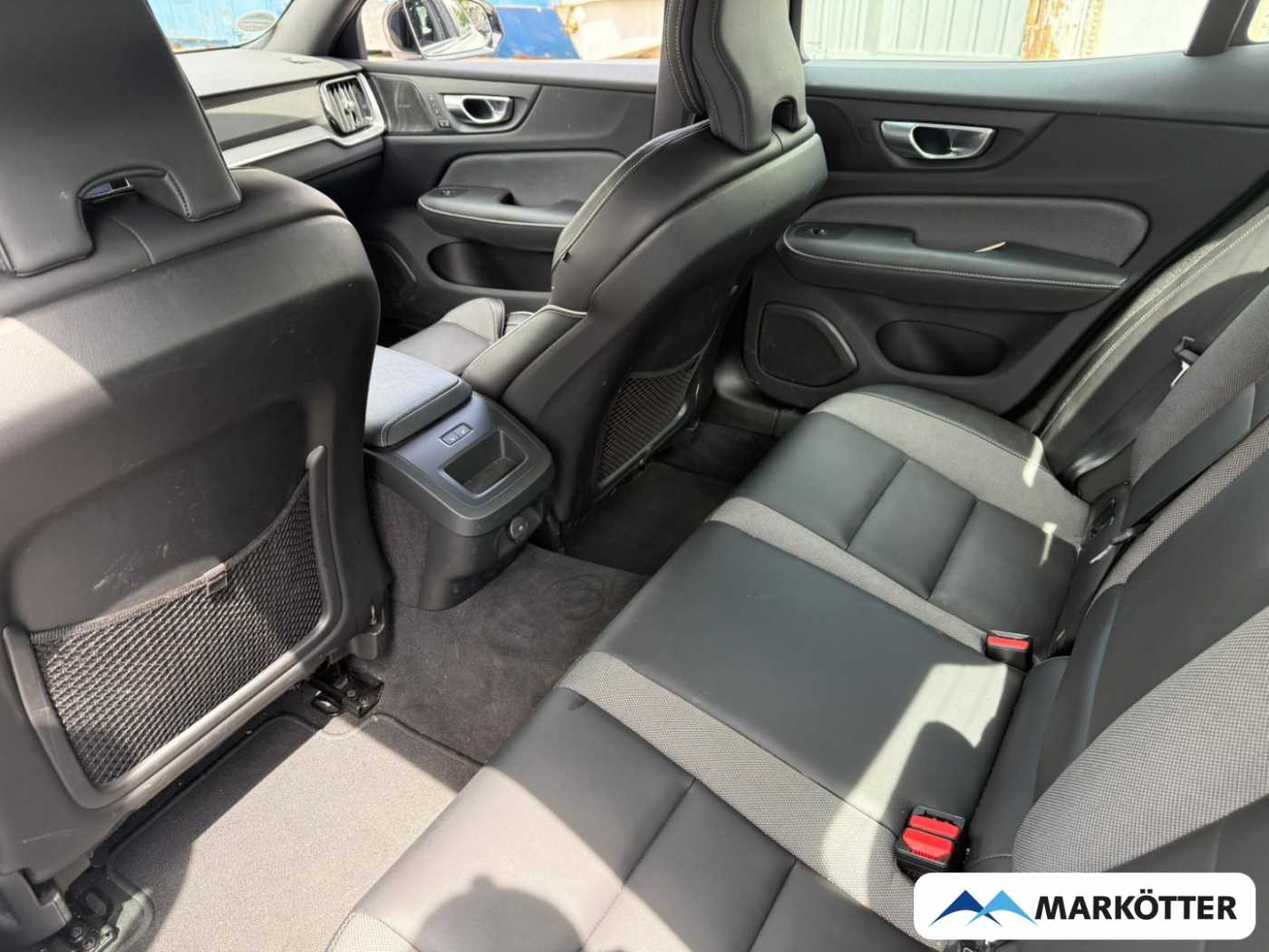 Volvo S60 – Bild 28