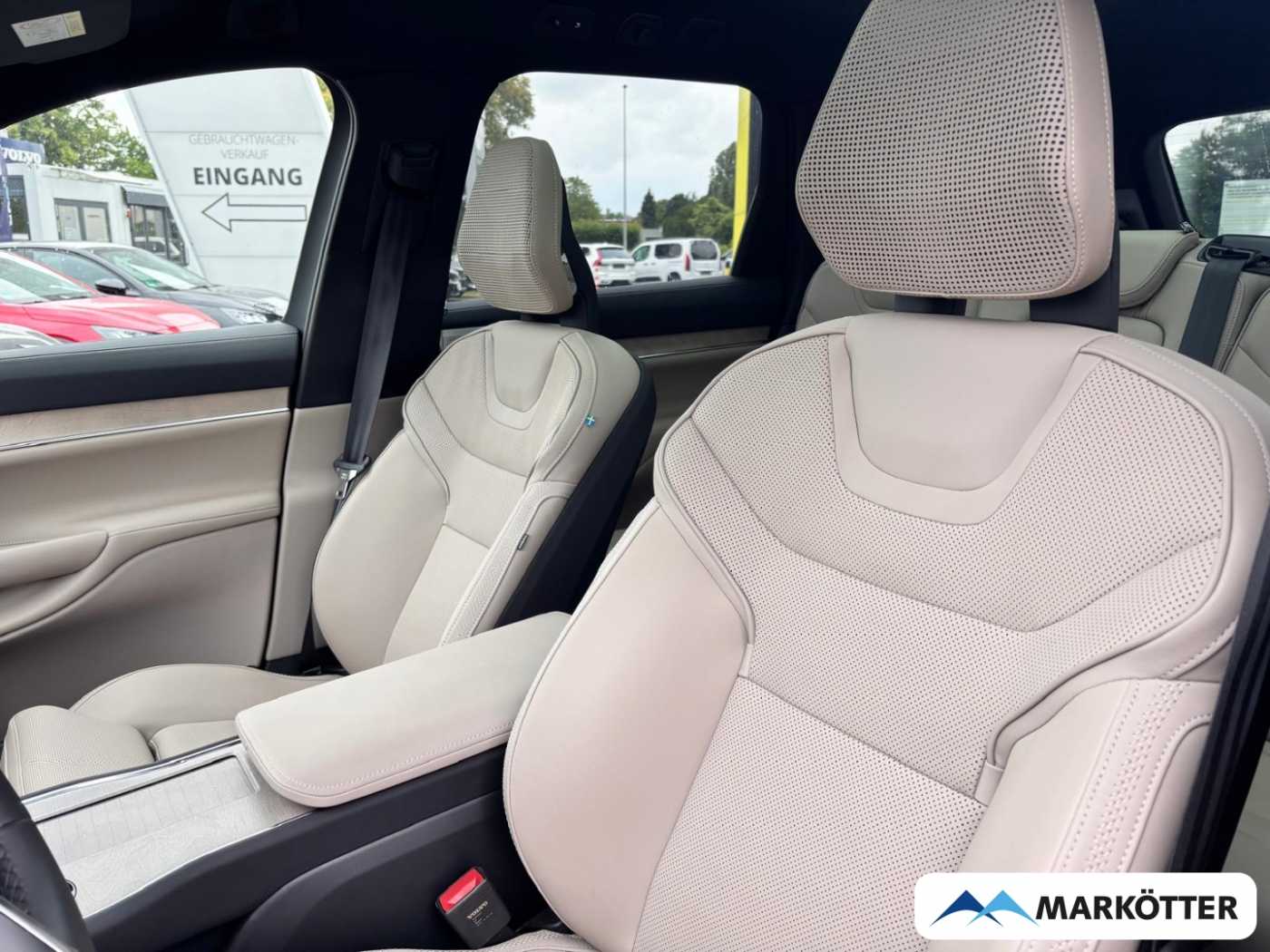 Volvo EX90 – Bild 11