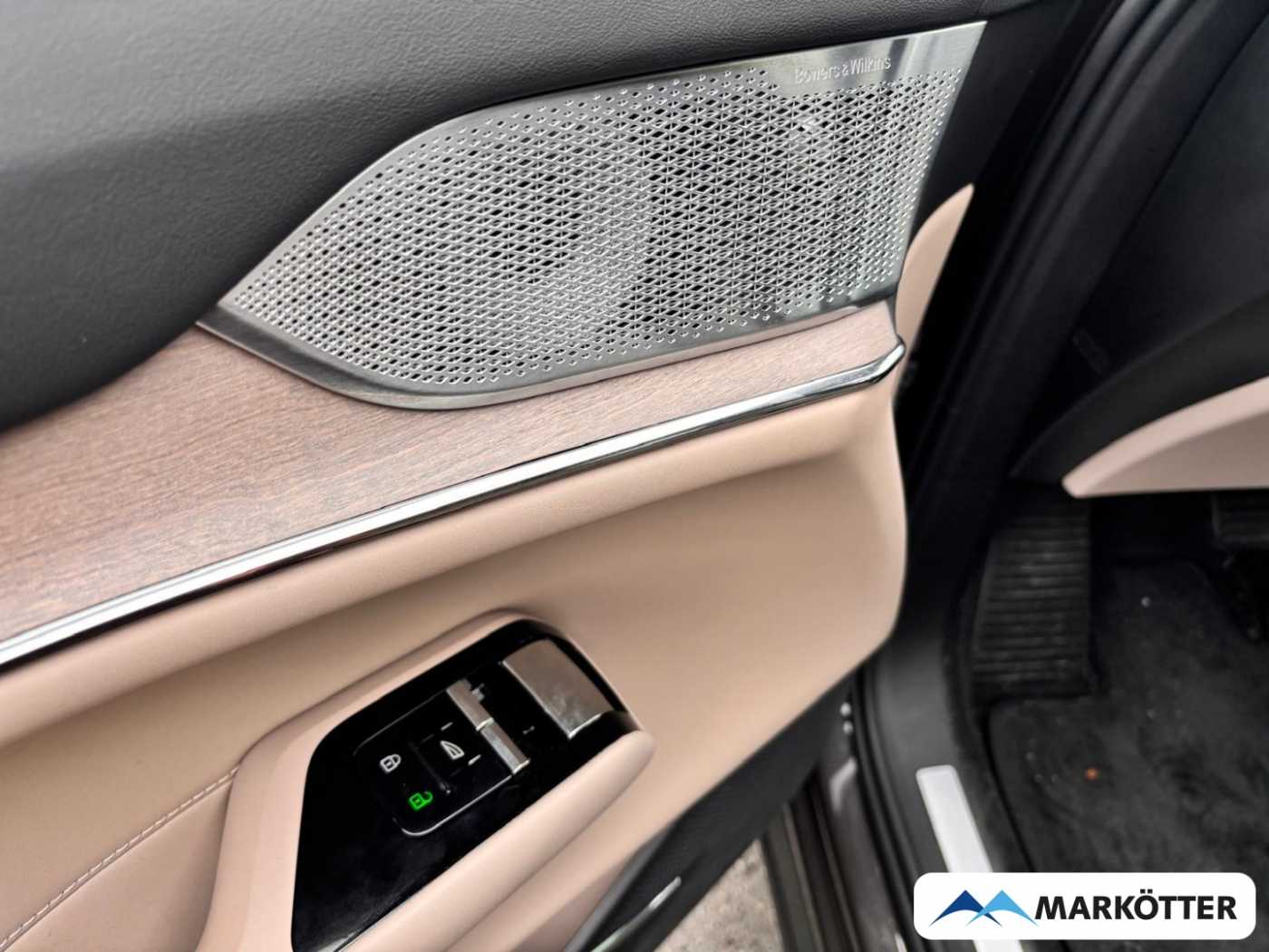 Volvo EX90 – Bild 13
