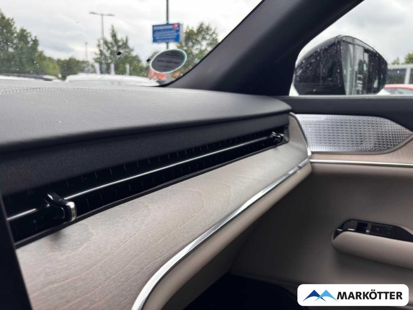 Volvo EX90 – Bild 21