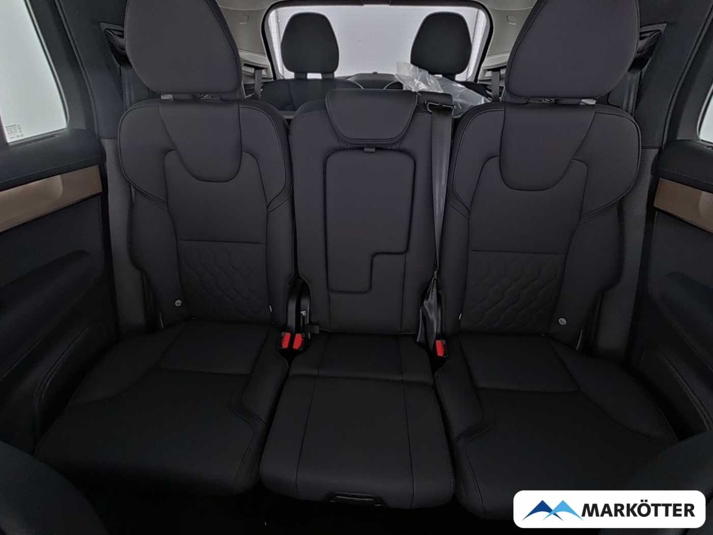 Volvo XC90 – Bild 12