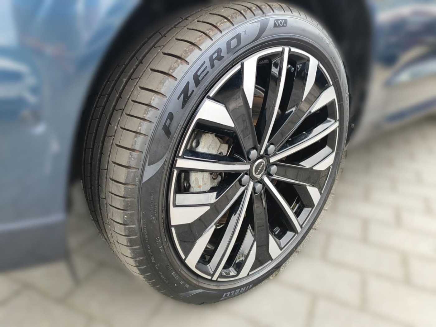 Volvo XC60 – Bild 10