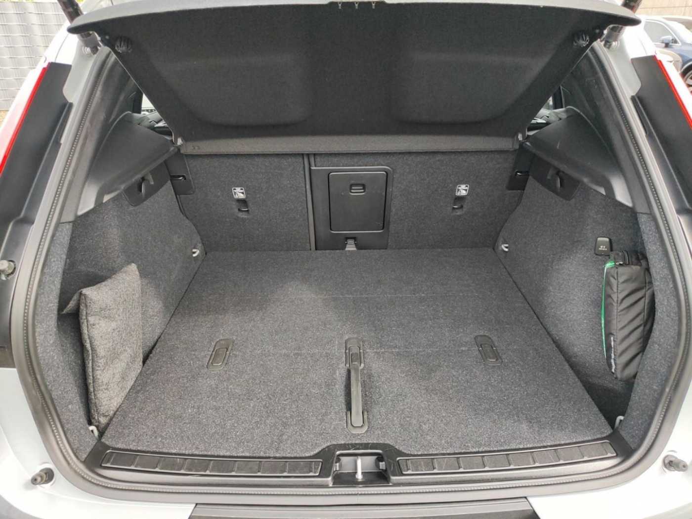Volvo XC40 – Bild 11