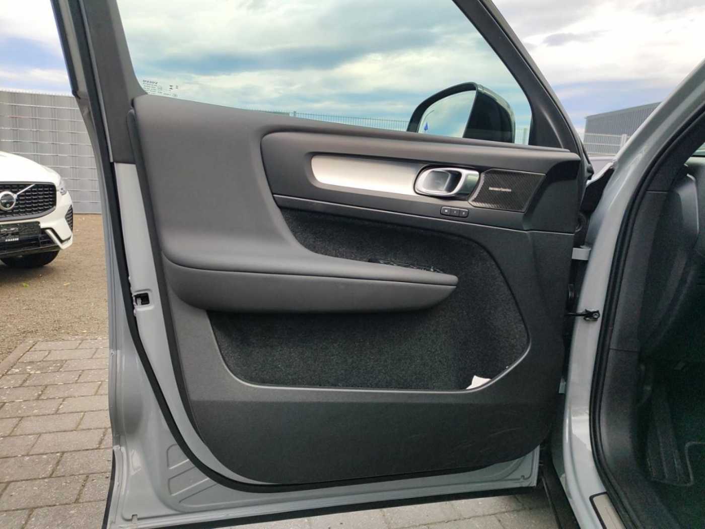 Volvo XC40 – Bild 16