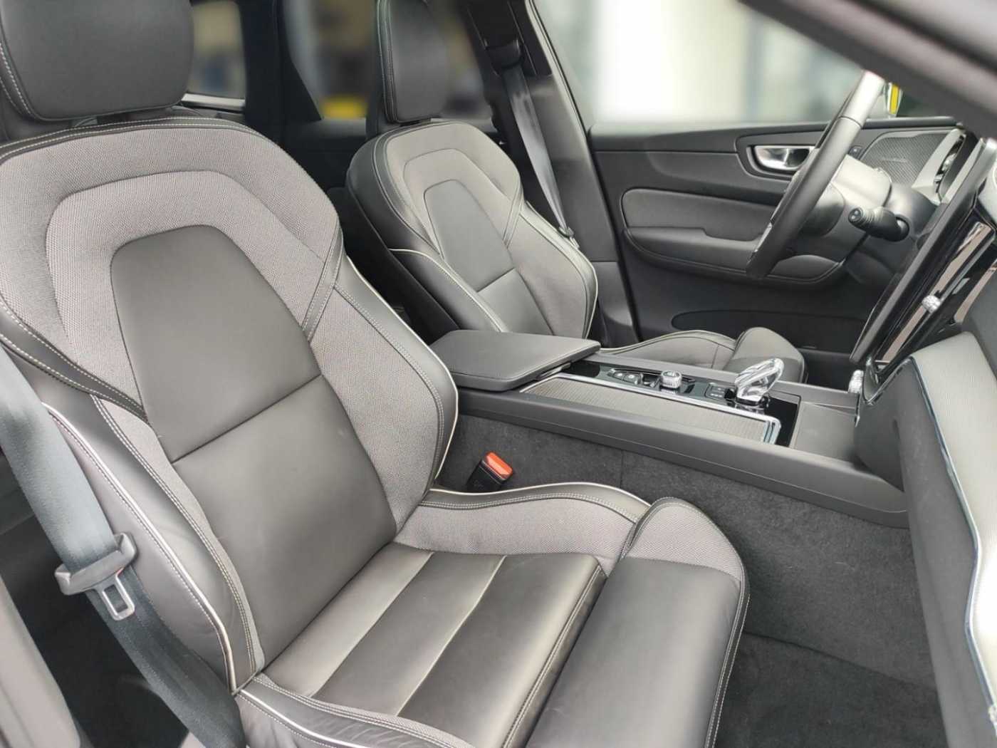 Volvo XC60 – Bild 25