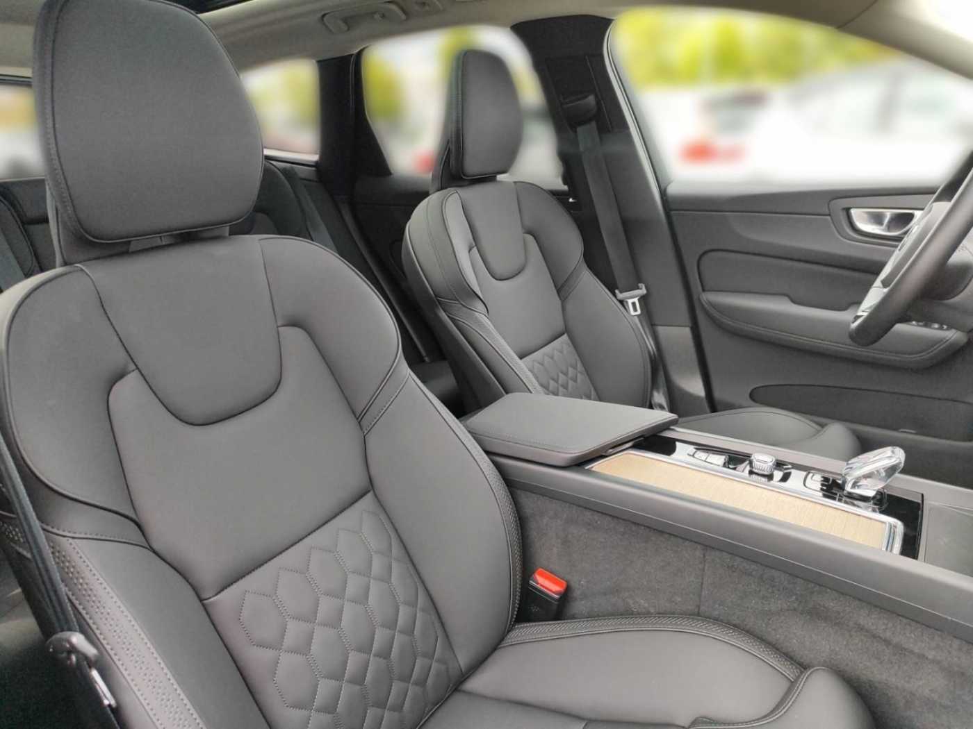 Volvo XC60 – Bild 24