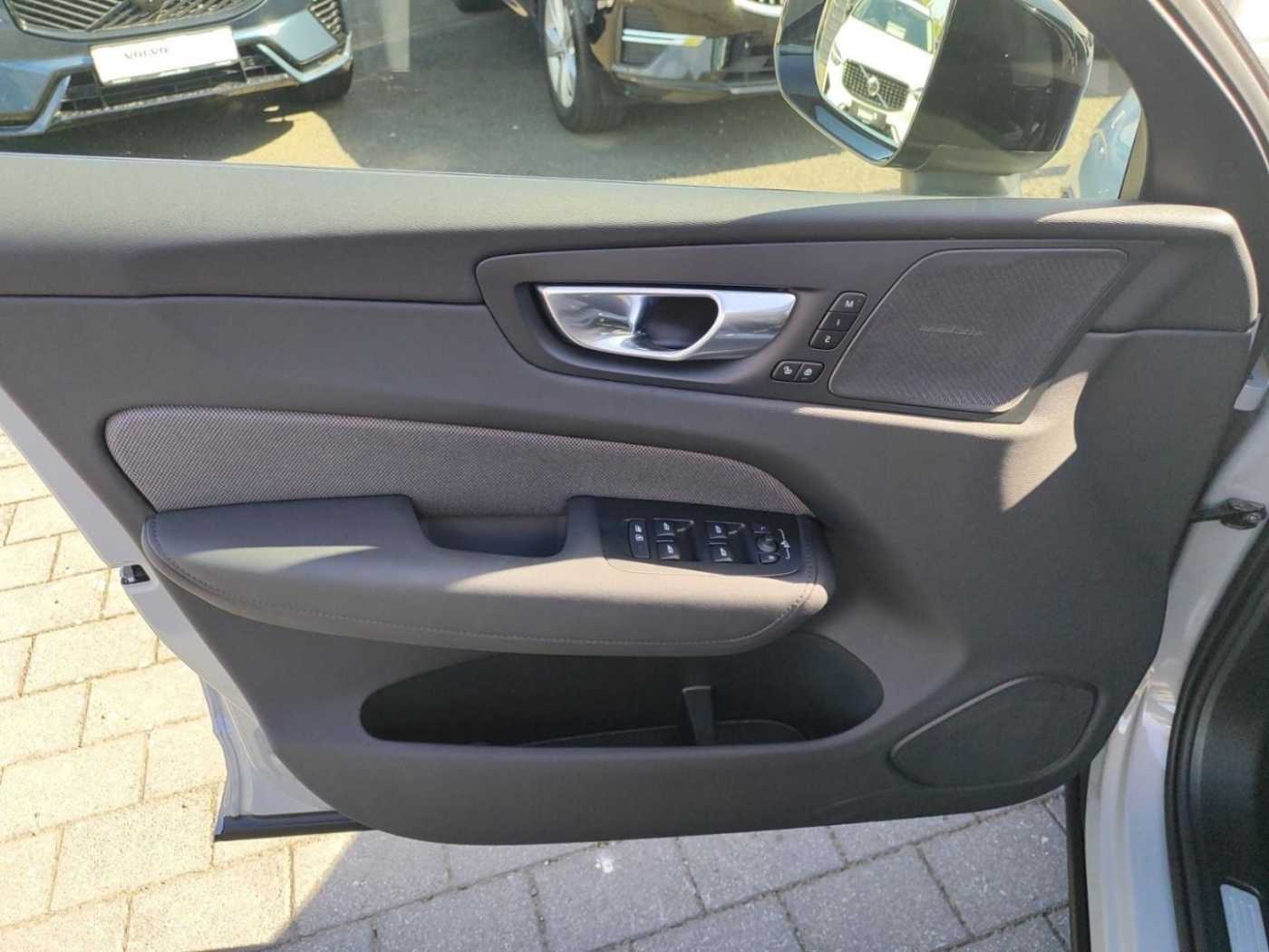 Volvo XC60 – Bild 12