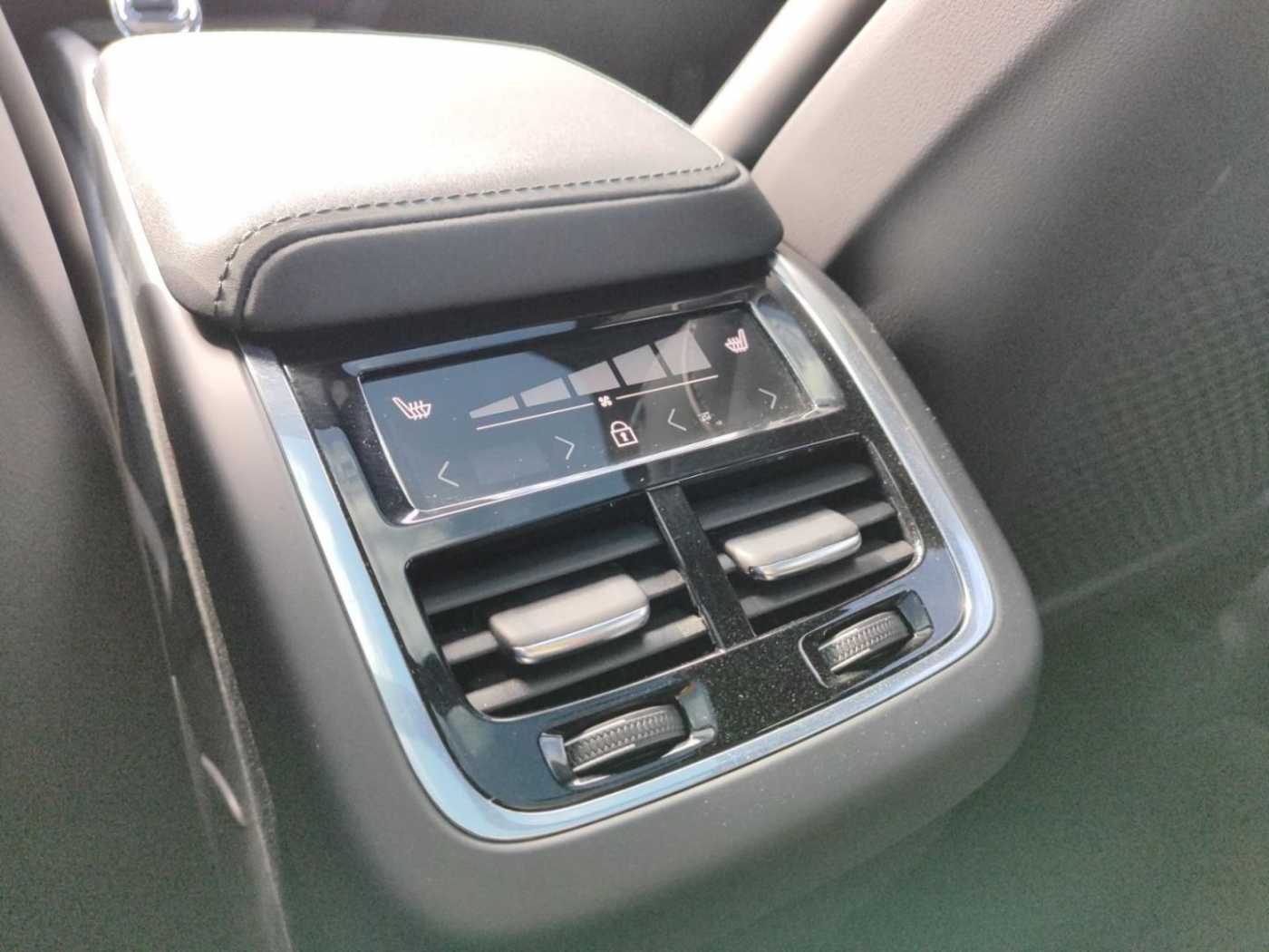 Volvo XC60 – Bild 24