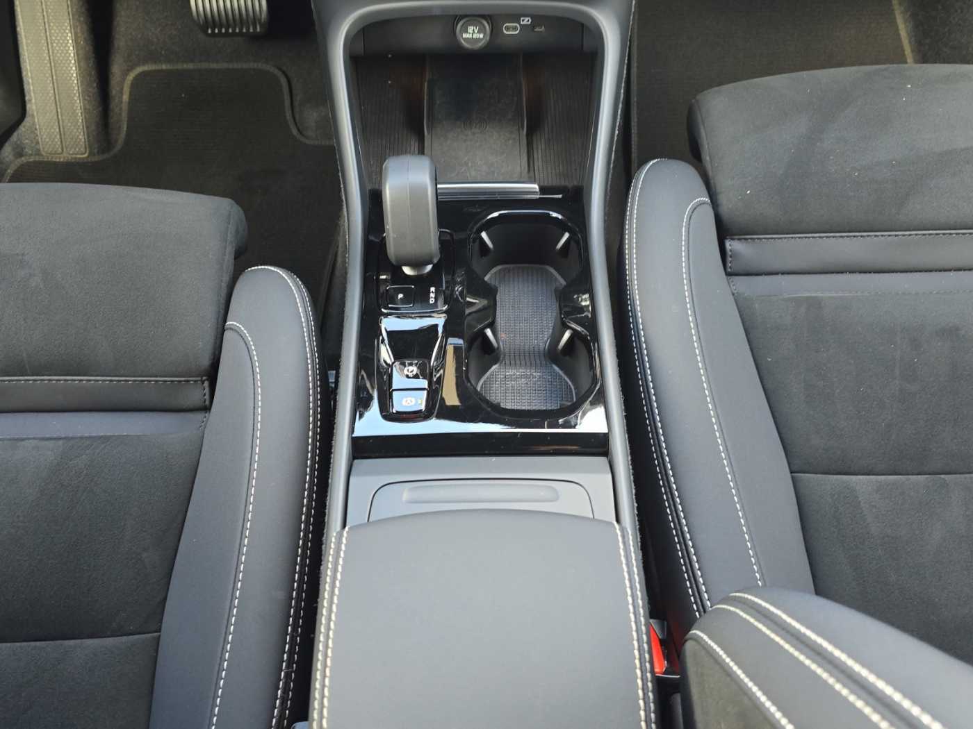 Volvo XC40 – Bild 11