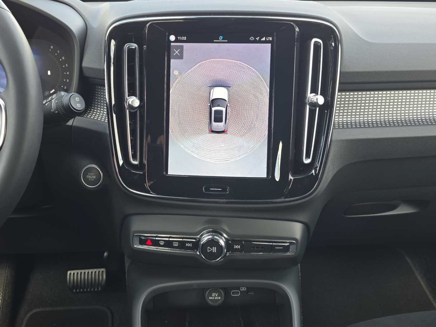 Volvo XC40 – Bild 12