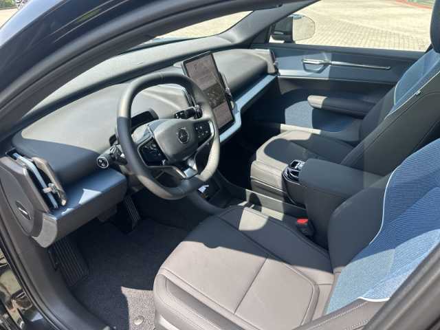 Volvo EX30 – Bild 11