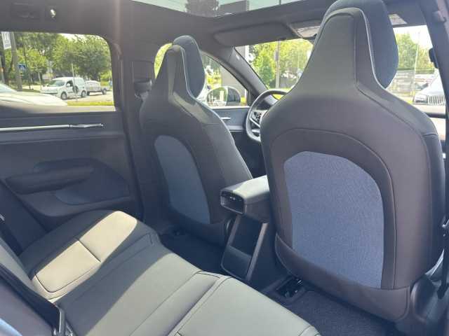 Volvo EX30 – Bild 12