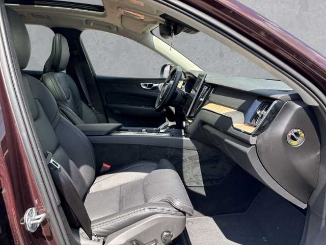 Volvo XC60 – Bild 3
