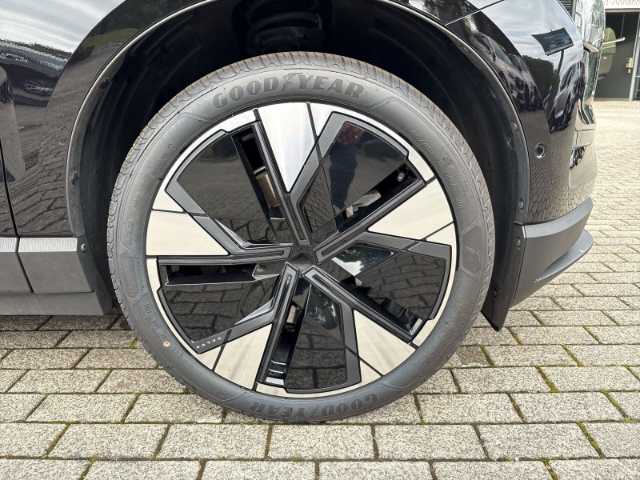 Volvo EX30 – Bild 19