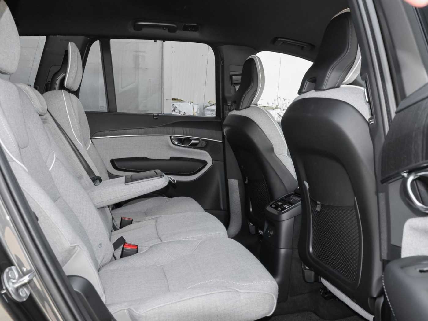 Volvo XC90 – Bild 8