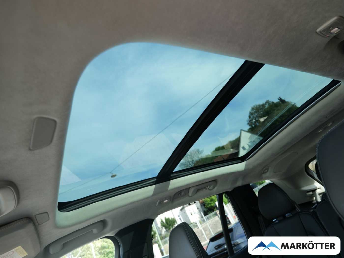 Volvo XC90 – Bild 8
