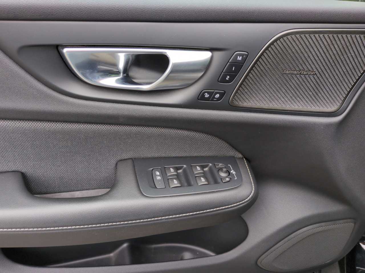 Volvo V60 Cross Country – Bild 10