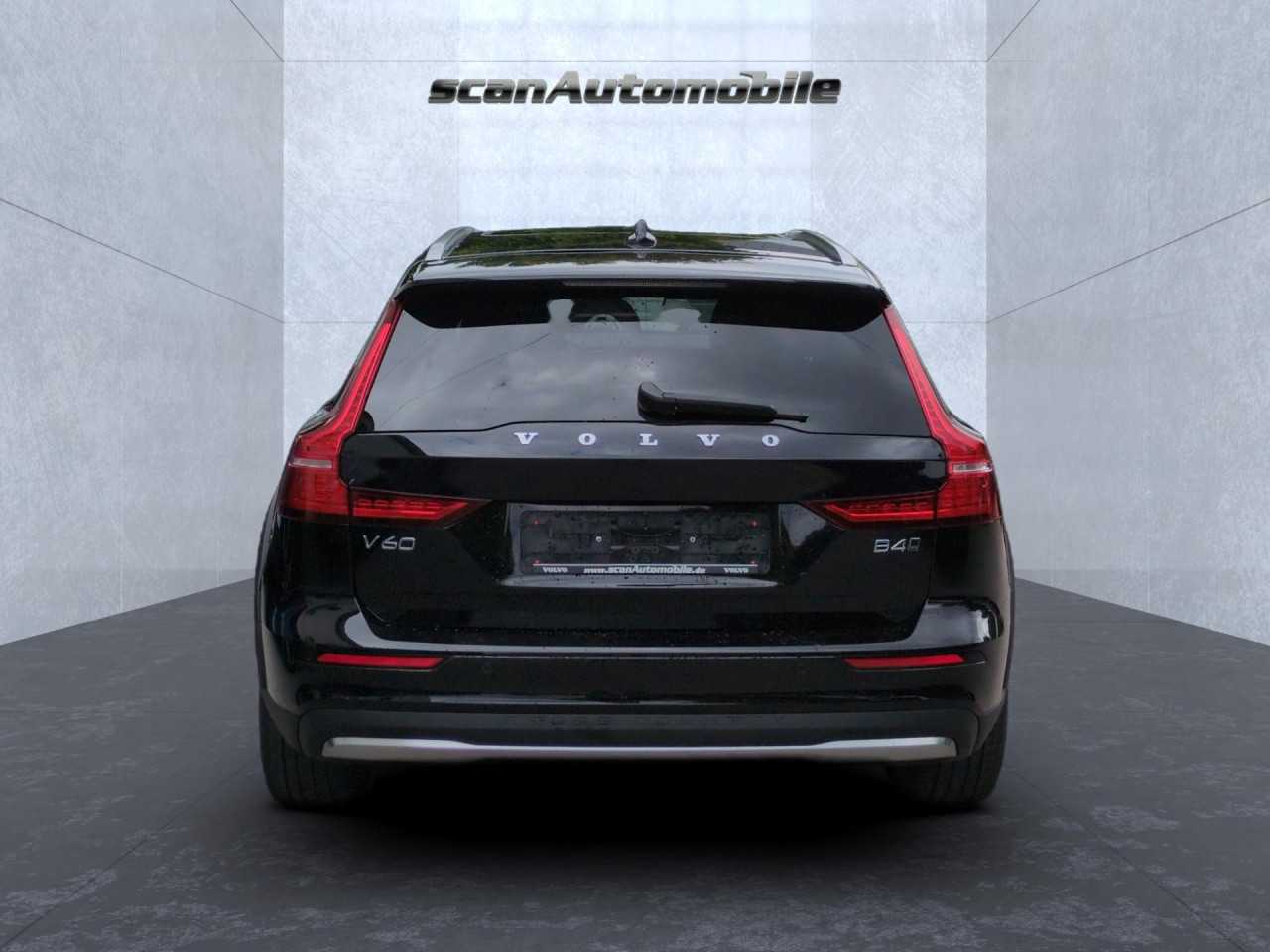 Volvo V60 Cross Country – Bild 9