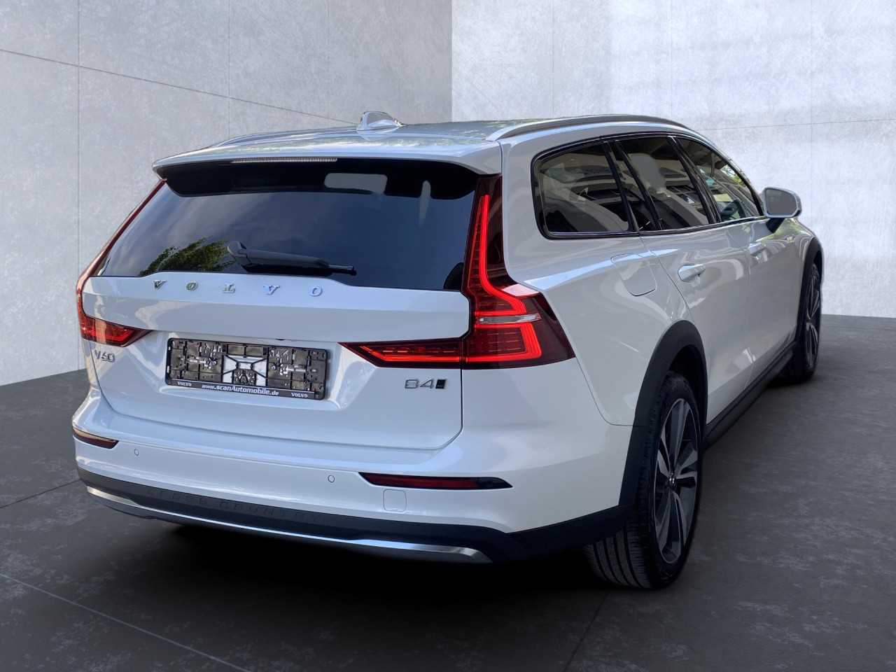 Volvo V60 Cross Country – Bild 4