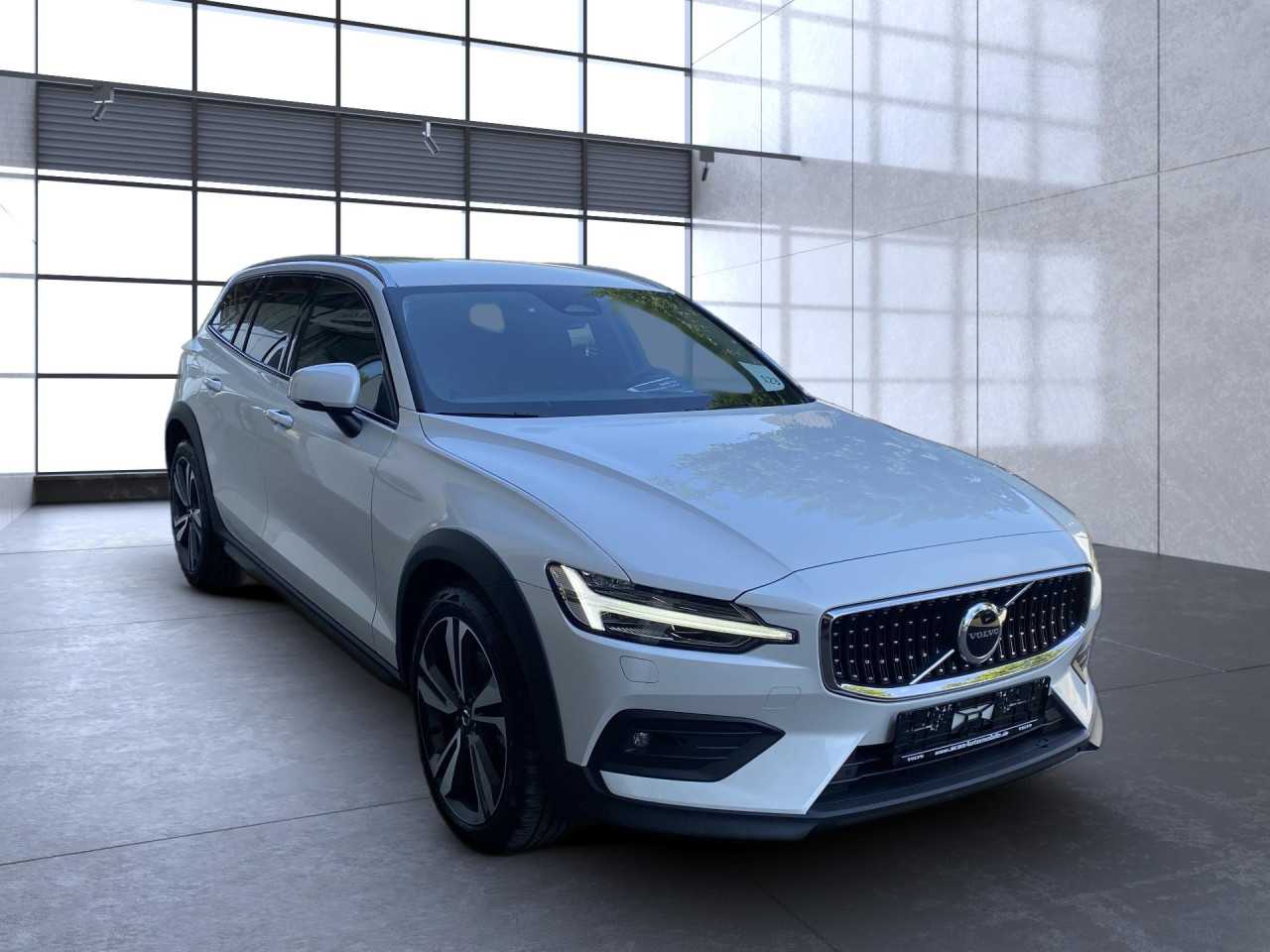 Volvo V60 Cross Country – Bild 5