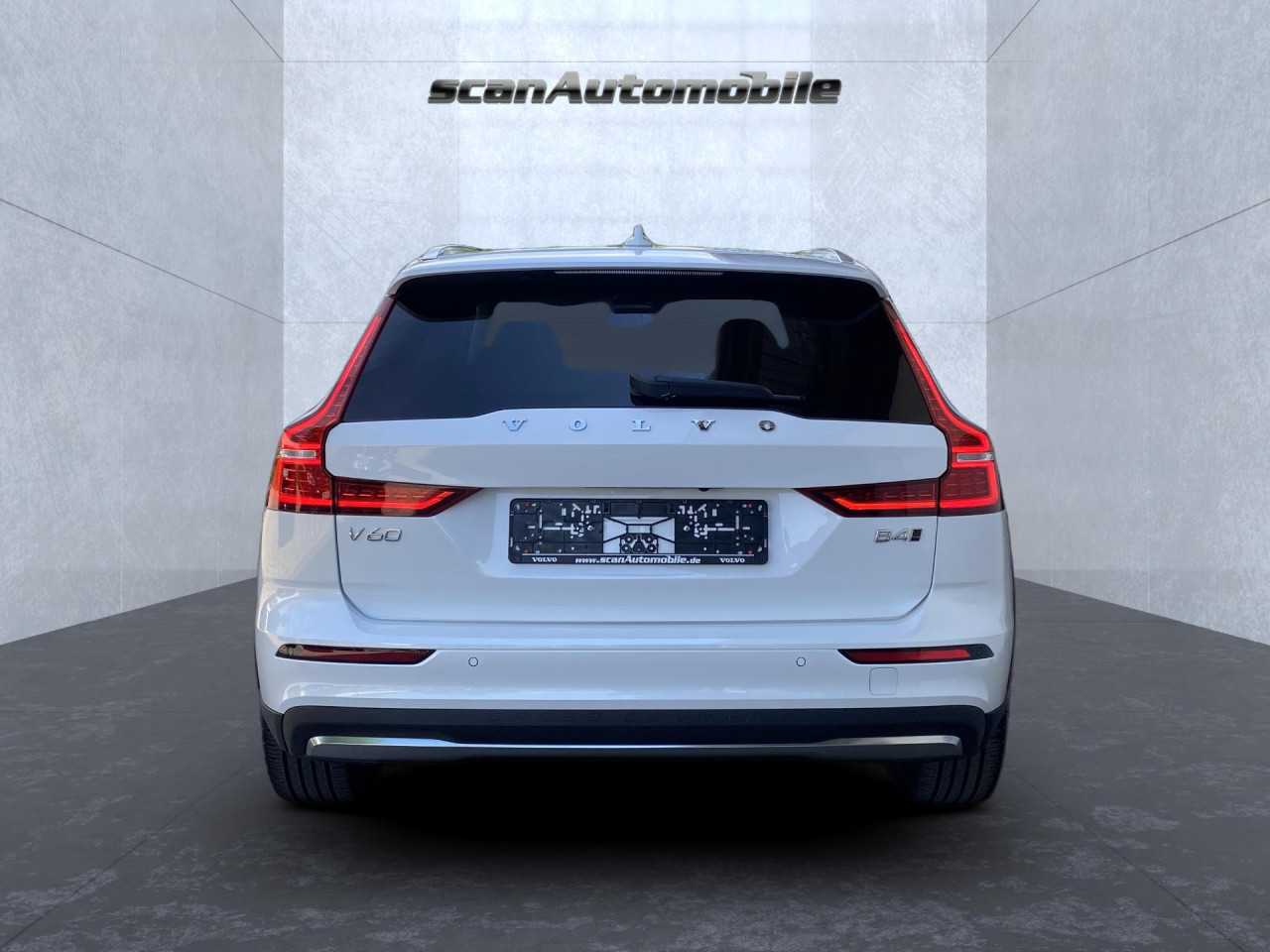 Volvo V60 Cross Country – Bild 9