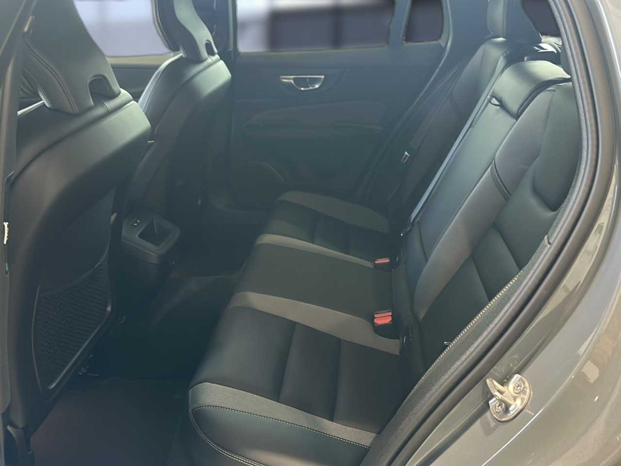 Volvo V60 Cross Country – Bild 12