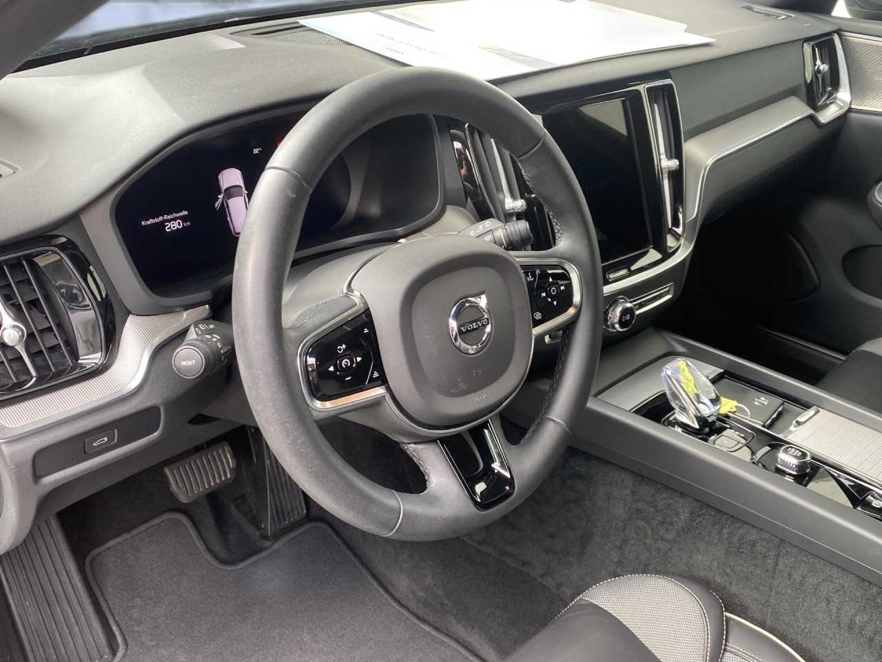 Volvo V60 Cross Country – Bild 12