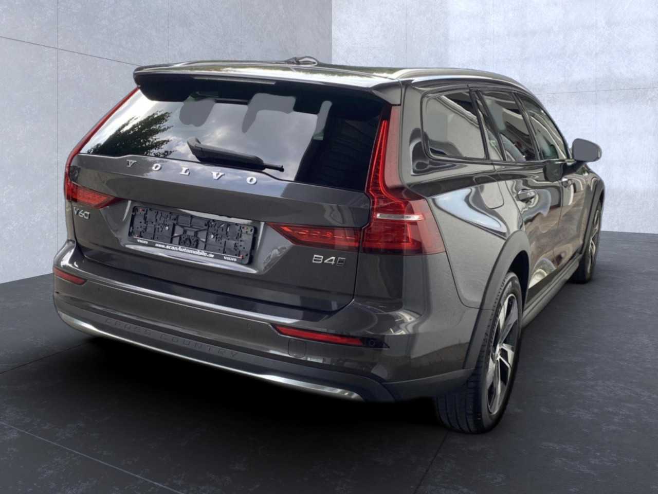 Volvo V60 Cross Country – Bild 4