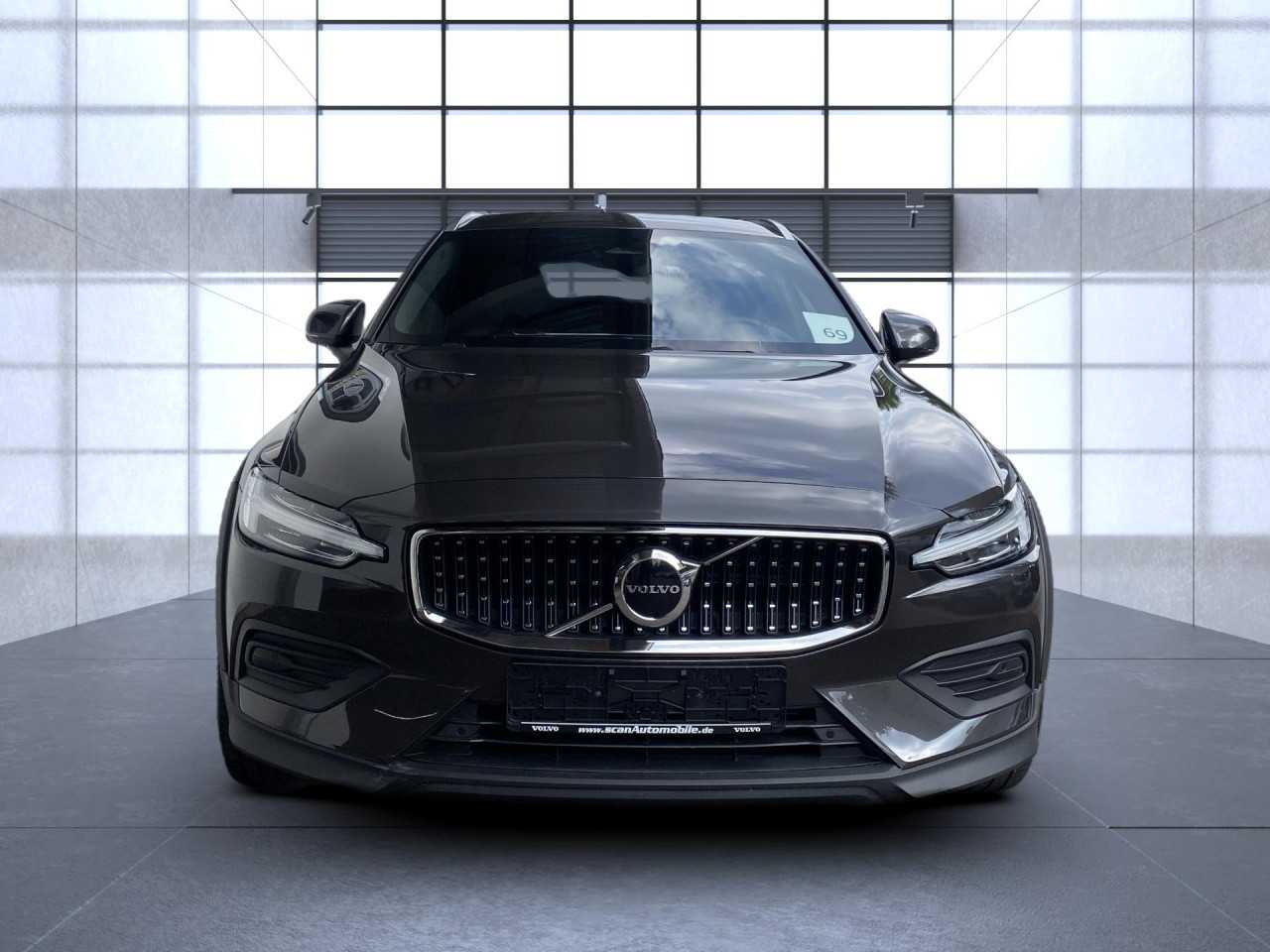 Volvo V60 Cross Country – Bild 7
