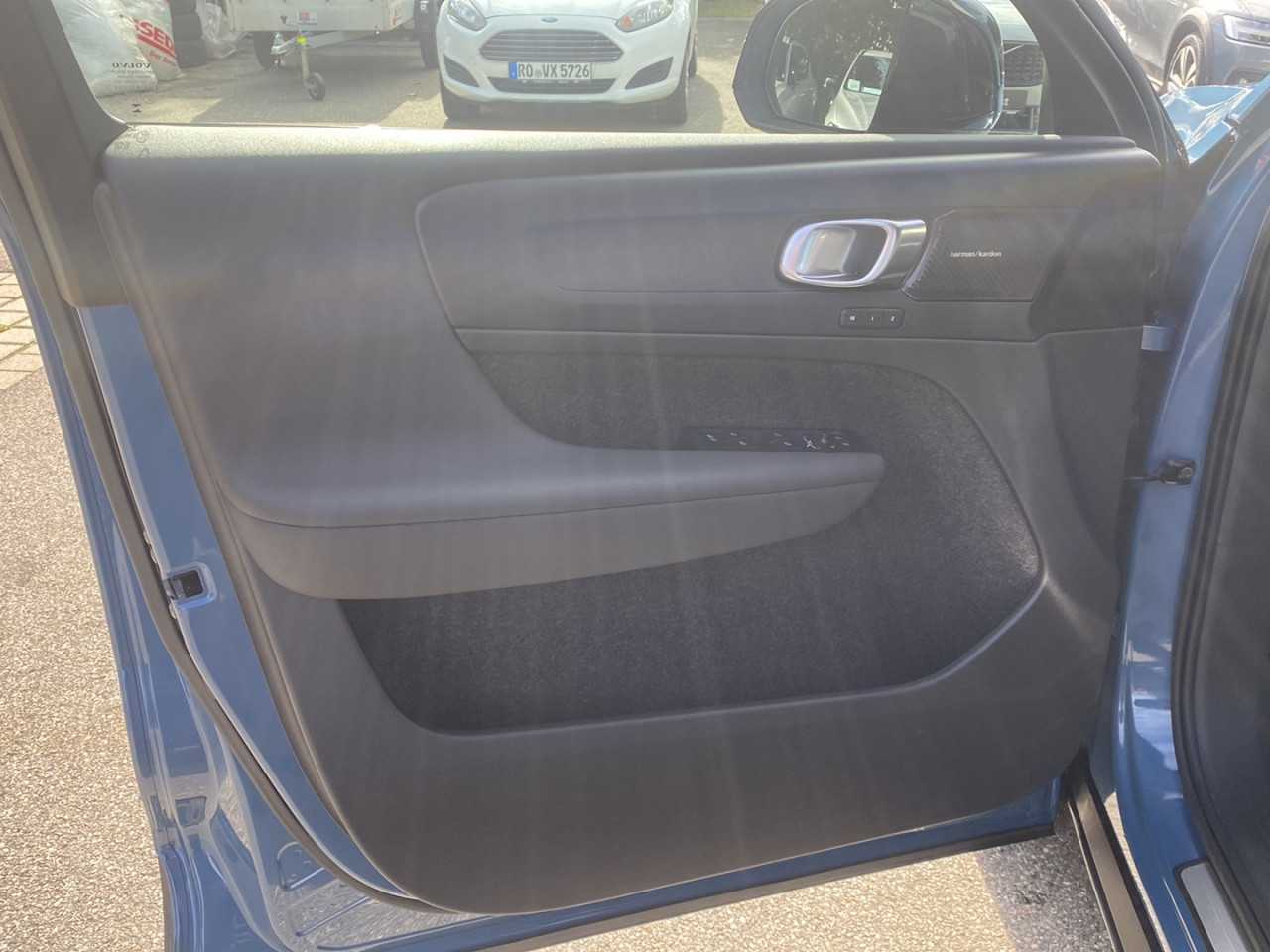 Volvo C40 Recharge – Bild 10
