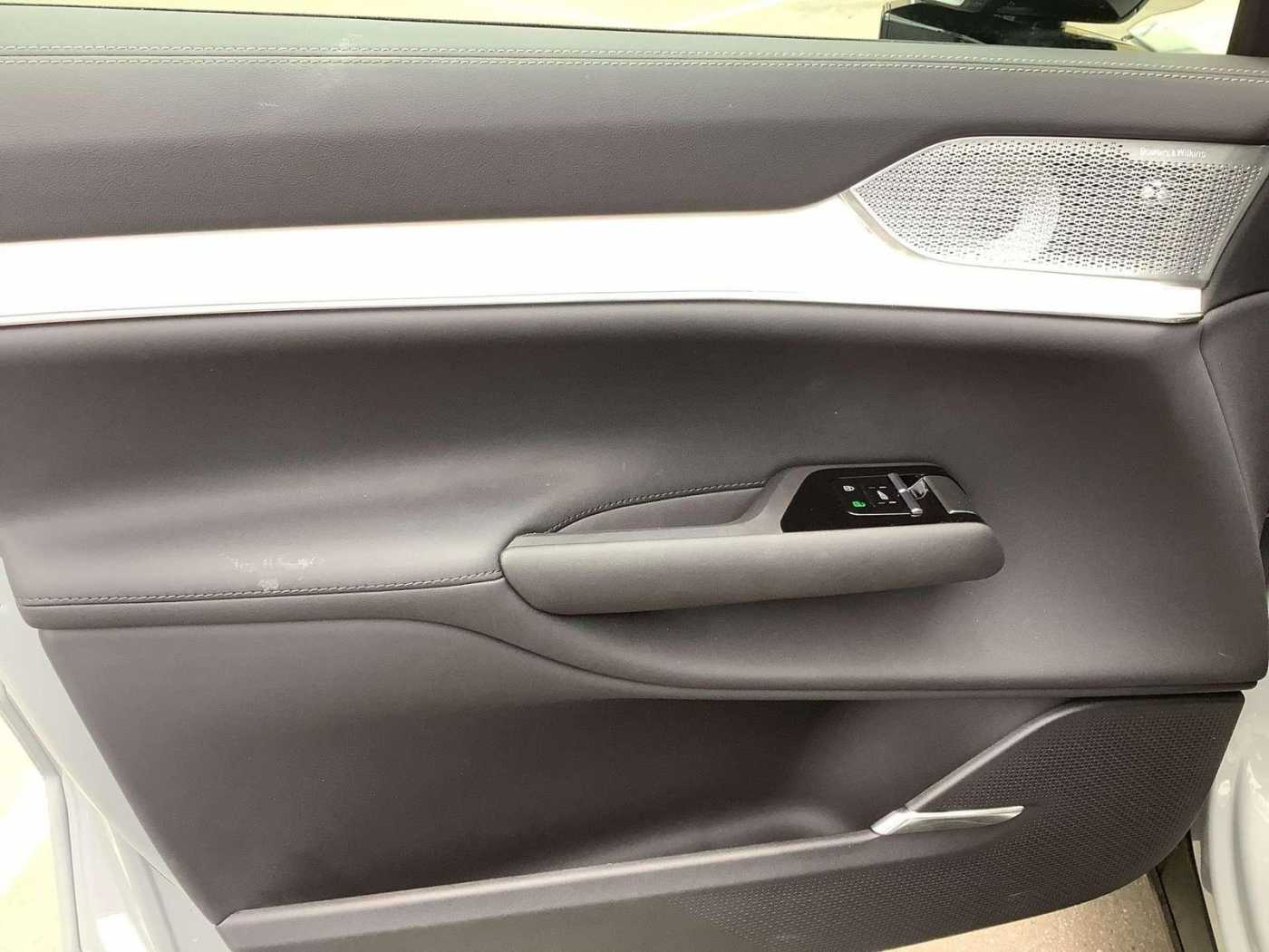 Volvo EX90 – Bild 12