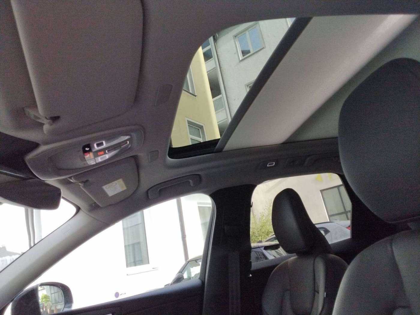 Volvo XC60 – Bild 15