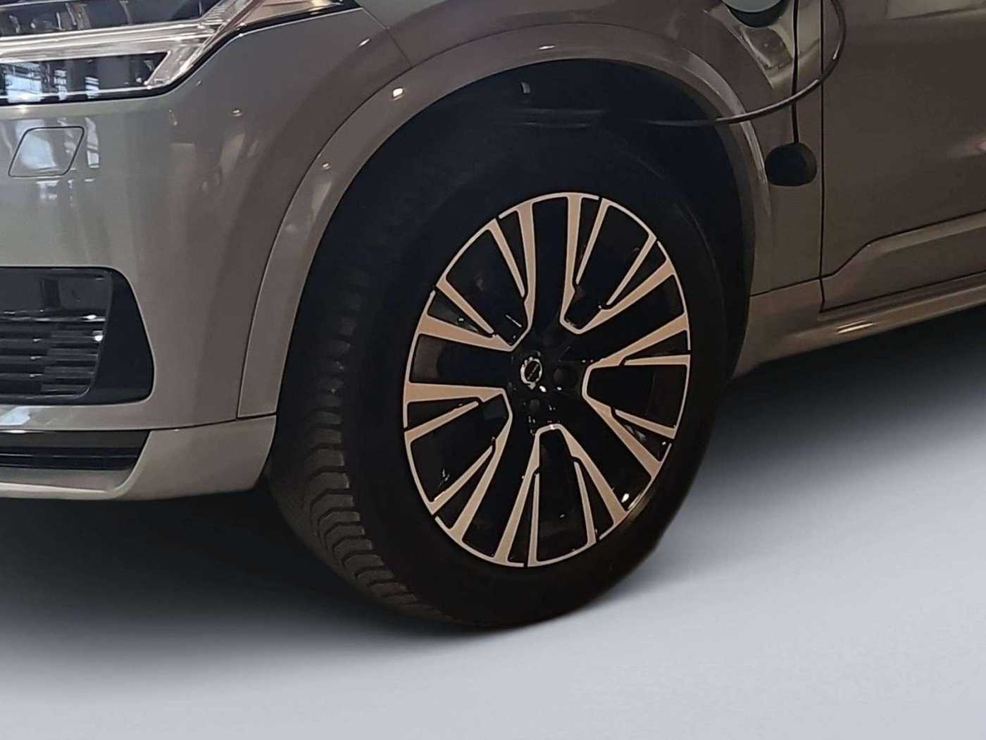 Volvo XC90 – Bild 6