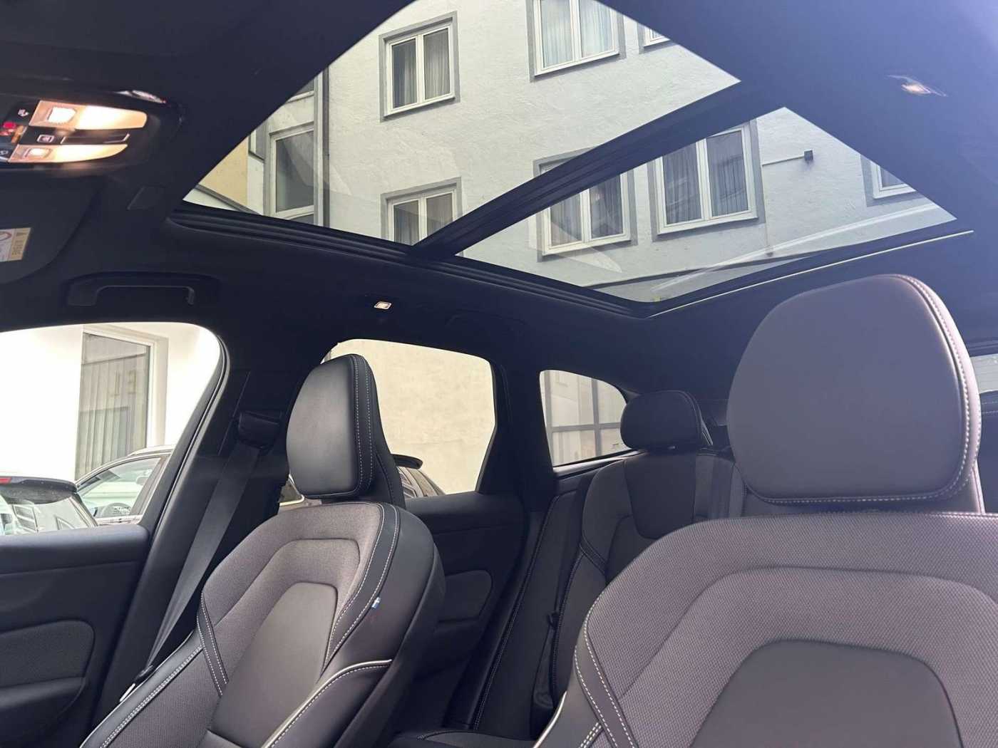 Volvo XC60 – Bild 13
