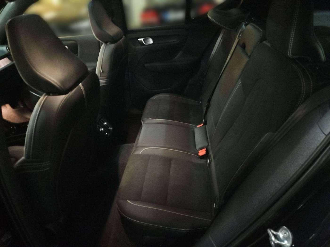 Volvo XC40 – Bild 11