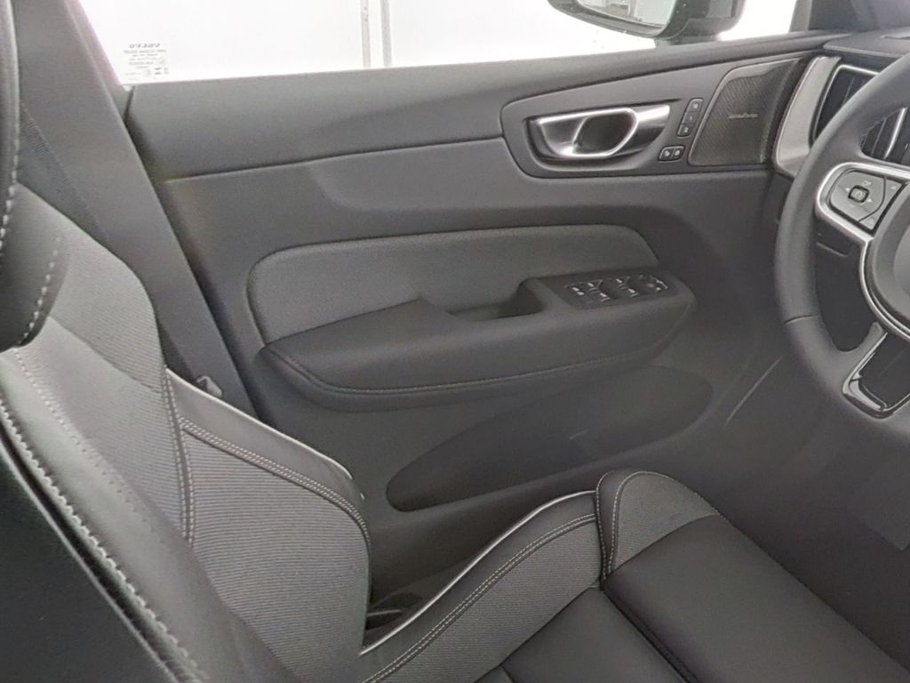 Volvo XC60 – Bild 12
