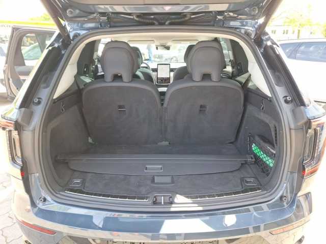 Volvo EX90 – Bild 12