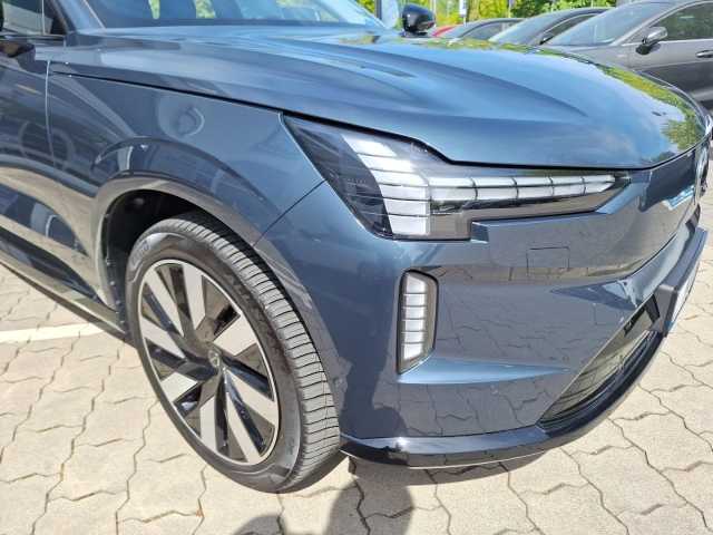 Volvo EX90 – Bild 19