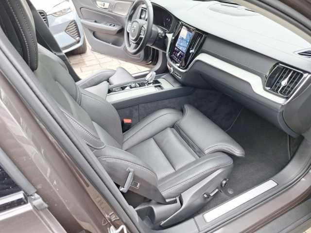 Volvo V60 Cross Country – Bild 17