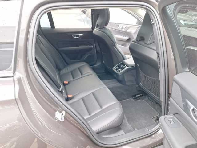 Volvo V60 Cross Country – Bild 18