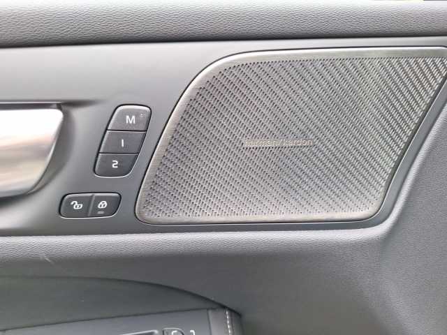 Volvo V60 Cross Country – Bild 19