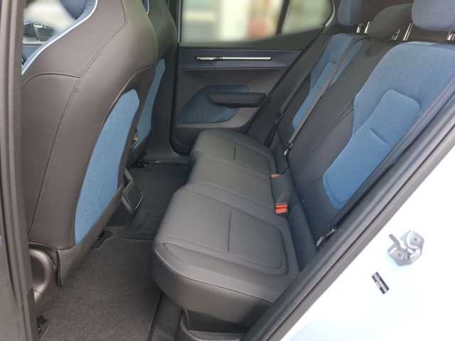 Volvo EX30 – Bild 11