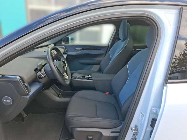 Volvo EX30 – Bild 7