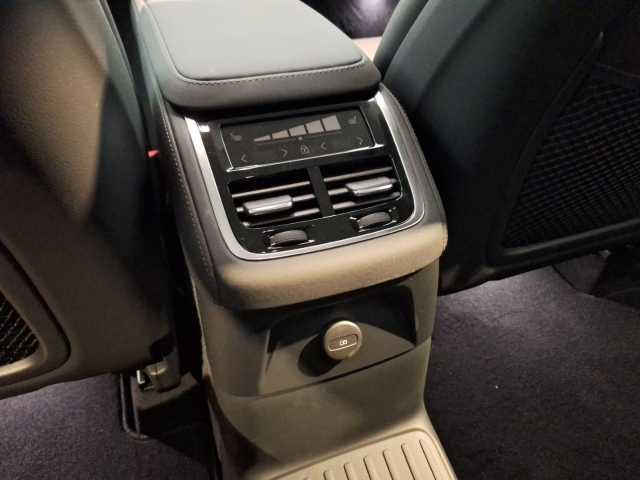 Volvo XC90 – Bild 18