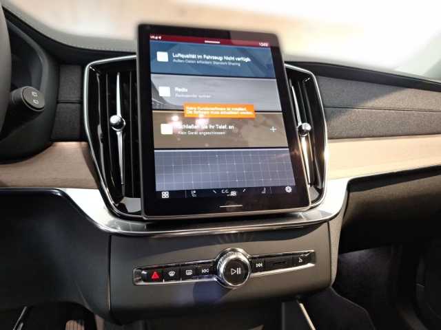 Volvo XC90 – Bild 9