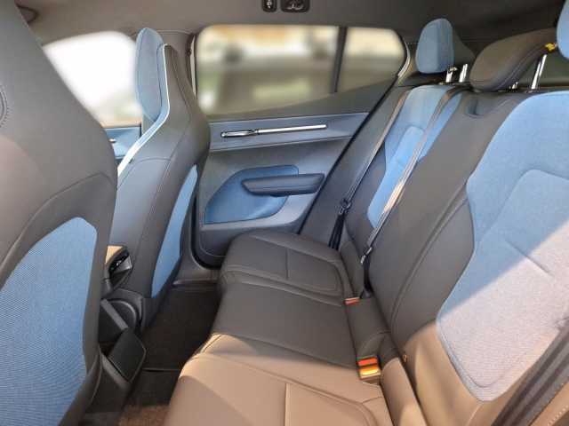 Volvo EX30 – Bild 11